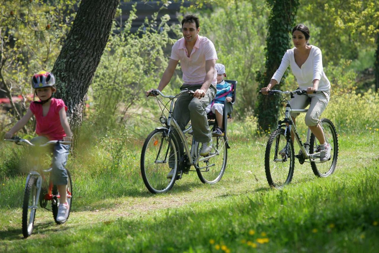 Bed and Breakfast La Gauviniere Liez Екстер'єр фото